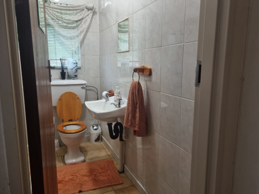 4 Bedroom Property for Sale in Vaalpark Free State